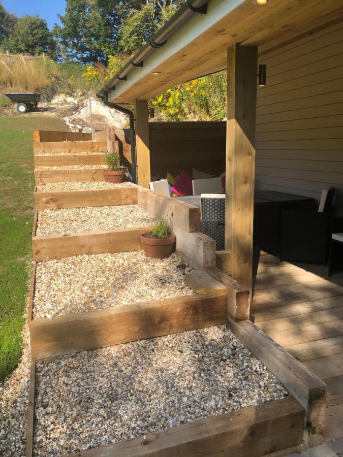 The Hideout, A Detached Lodge, Hot Tub, Heating, Wifi & Parking Long Bredy Exterior photo
